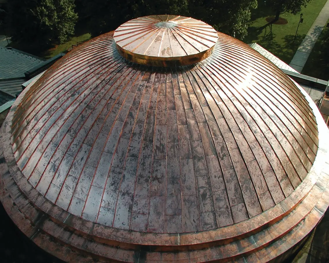 Craftsman Roofing crew installing a new roof in Los Jardines